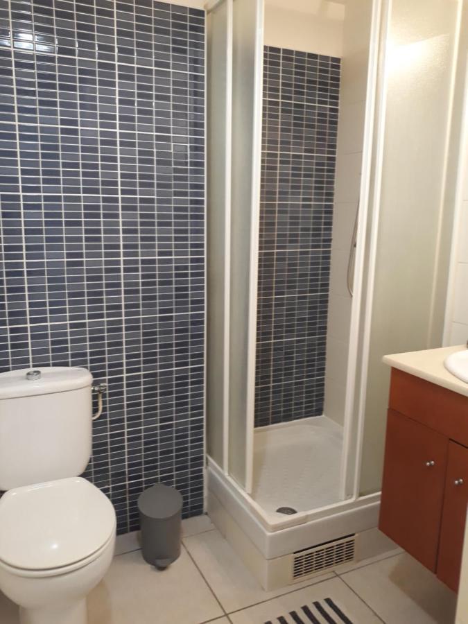 Les Pieds Dans L'Eau ! Apartment Saint-Gilles Les Bains Exterior photo