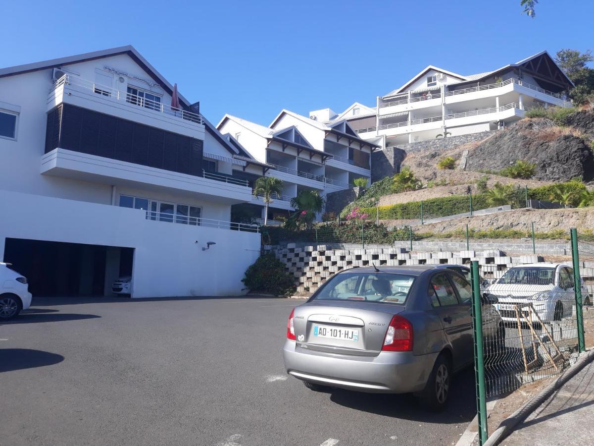 Les Pieds Dans L'Eau ! Apartment Saint-Gilles Les Bains Exterior photo